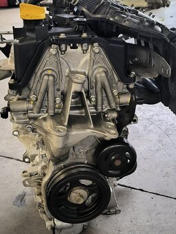 Dacia Sandero 3 motor - 7