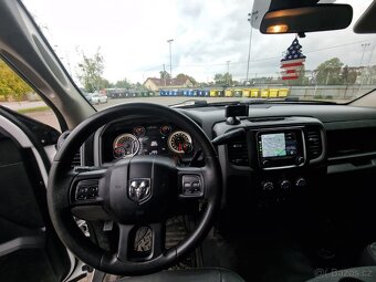 2015 RAM 1500 Single CAB 5.7 V8 Hemi - Prodáno - 7