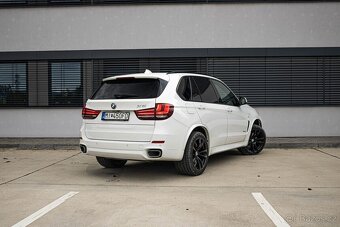 BMW X5 xDrive40d A/T M-Packet - 7