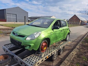 HYUNDAI i20 1.2 57kw G4LA, r.v.2009 - 7
