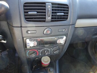 Rnault Clio 1.2i r.v.2004 stk:3/2027 - 7