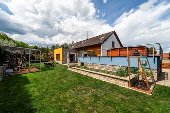 Prodej rodinný dům, 261 m2 - Dubné - 7