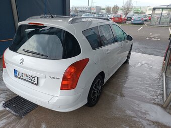 Peugeot 308 SW,r.v.2014, pěkný stav - 7