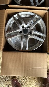 Alu kola DEZENT 7Jx17H2 ET49 5x112 - 7
