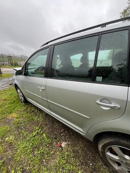 Volkswagen Touran 1.9 TDI - Na náhradní díly - 7