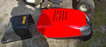 Prodám sekací traktory Wisconsin. W2938/39, sečení 122cm - 7