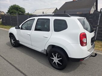 Dacia Duster 4WD 1.6i 77kw jen 63.841km 4x4 tažné zařízení - 7
