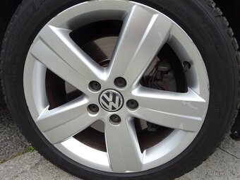 Volkswagen Touran 1,4 TSI,AUTOMAT, 7 MÍST - 7