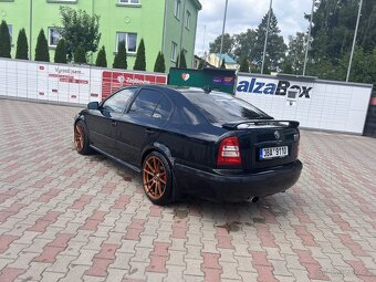 Škoda Octavia 1.8T RS AUQ (2002) - 7