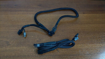 Corsair RM750x Gold 750W - 7