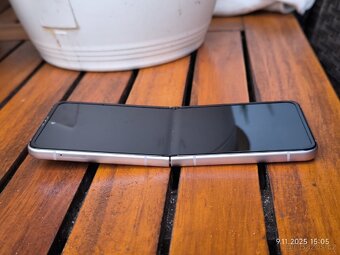 Samsung Galaxy Z Flip 3 5G 128 GB - 7