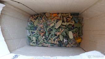 FIGURKY VOJÁČCI POZŮSTALOST ANGLIE - 7