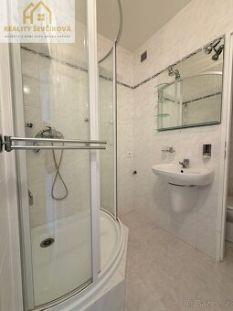 Pronájem bytu 1+1, 41 m2 – tř. Edvarda Beneše - 7