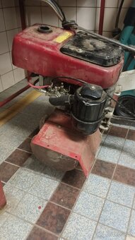 Ruční kultivátor - 7