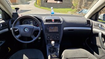 ŠKODA Octavia 2.0Fsi 4x4 - 7