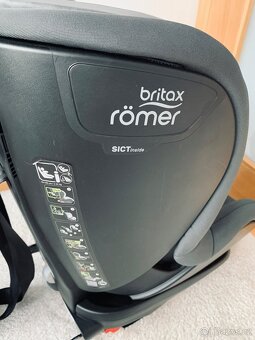 Britax Romer trifix i-size do 22 kg super cena - 7