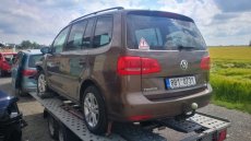 VW Touran 1.6tdi 77kw CAY 2012 man 6 na ND 105tkm - 7