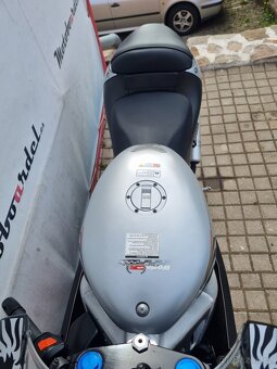 Aprilia RS 125 - 7