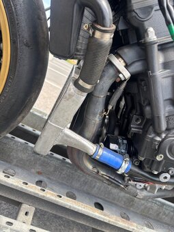 Rozprodam doplnky na Yamaha R1 04-06 Rn12 - 7