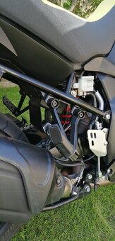 Suzuki DL1000 V-Strom - 7