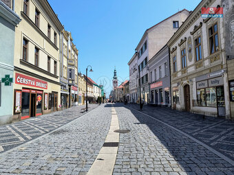 Pronájem obchod a služby, 23 m², Slaný, ul. Husova - 7