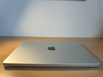 MacBook Pro 14'' 2021 / M1 Pro / 16GB / 512GB SSD - 7