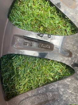 Alu kola R18 245/45 - prodám/vyměním - 7