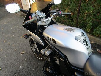 Yamaha FZS 600 Fazer - 7