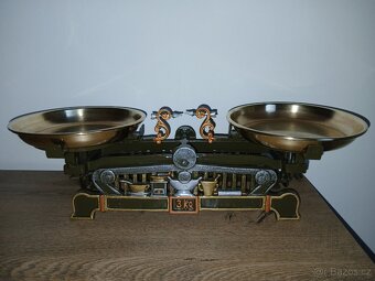 Staré váhy.3Kg - 7