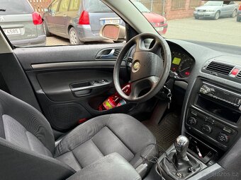 Škoda Octavia II 1.9 TDI Elegance - 7