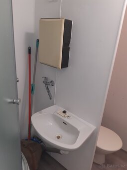 Byt 1+KK 19,9 m², zcela vybavený, 2. NP, v Oldřichově ul. - 7