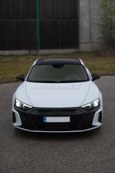 Audi E-tron GT RS - 7