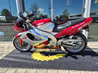 Yamaha YZF 1000 R Thunderace - 7