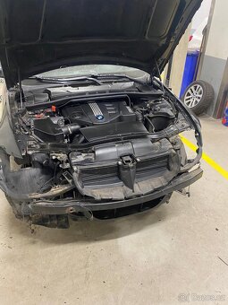BMW e90 318d 105kw 2009 - 7