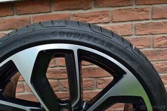 5x112 R19 Letní sada Audi A3 / S3 AudiSport + 235/35 R19 - 7