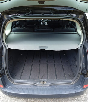 Renault Grand Scenic 1.6 16v 82kW - 7