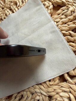 iPhone 16 pro 128gb - 7