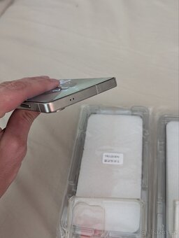 Prodám Samsung Galaxy S25 Ultra 12/512GB. Cz, komplet. - 7