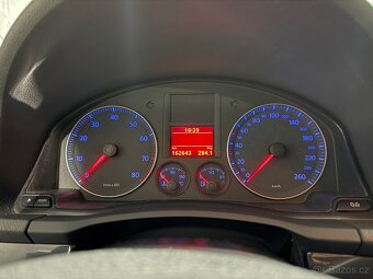 Volkswagen Golf 5 1,4 TSI GT VÝHŘEV ALU STK - 7