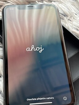 Apple iPhone 11 64GB Black - 7
