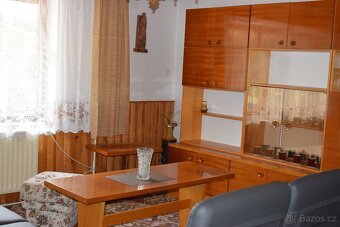 Prodej domu 320 m2 s pozemkem 1491 m2 v Radešově u Čestic - 7