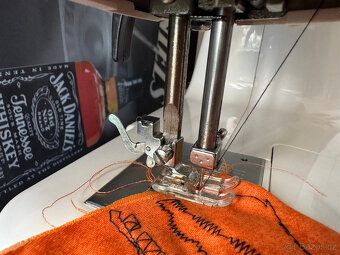 Šicí stroj AEG - 7