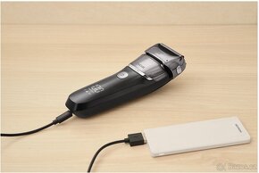 Planžetový holící strojek - 7