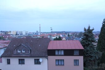 K prodeji byt před rekonstrukci 2+1 o vel. 58 m² v Chebu - 7