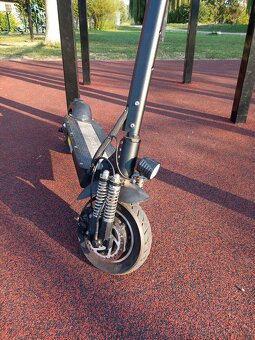 Elektrokoloběžka Janobike T10 -> Zlevněno - 7