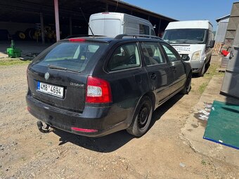 Octavia 1,6tdi 77kw rv 2009 - 7