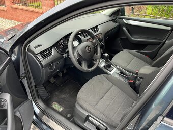 Škoda Octavia 3 Kombi - AMBIENTE - 7