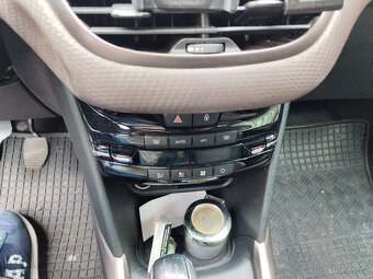 Peugeot 2008  1,6 HDI r.v.2016 - 7