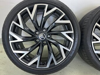 letní originál sada Škoda Superb IV Helix 19" 5x112 - 7