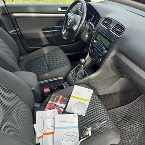 Volkswagen Golf, KRASNY,105TKM,SERVISKA,VYBAVA - 7